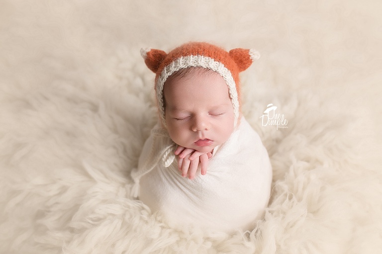 One Dimple Photography DFW In-Home Posed Newborn Session Potoato Sack Newborn Pose