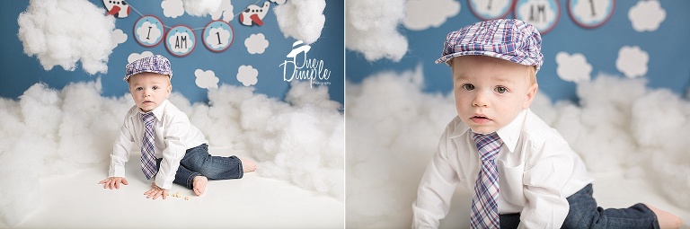 One Dimple Photography is a custom cake smash photographer for Dallas Fort Worth.  This session had a custom airplane theme with a coordinating cake. 